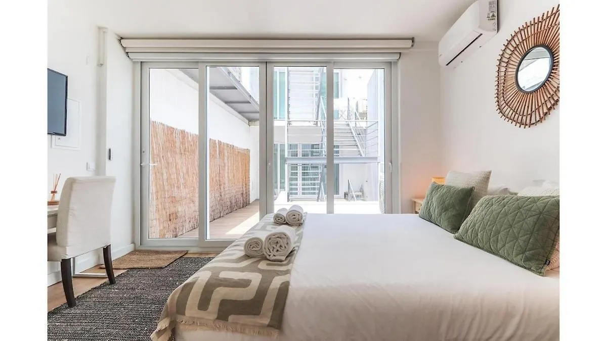 Apartment Principe Real Cozy Bright Studio Apt With Ac Lisbon